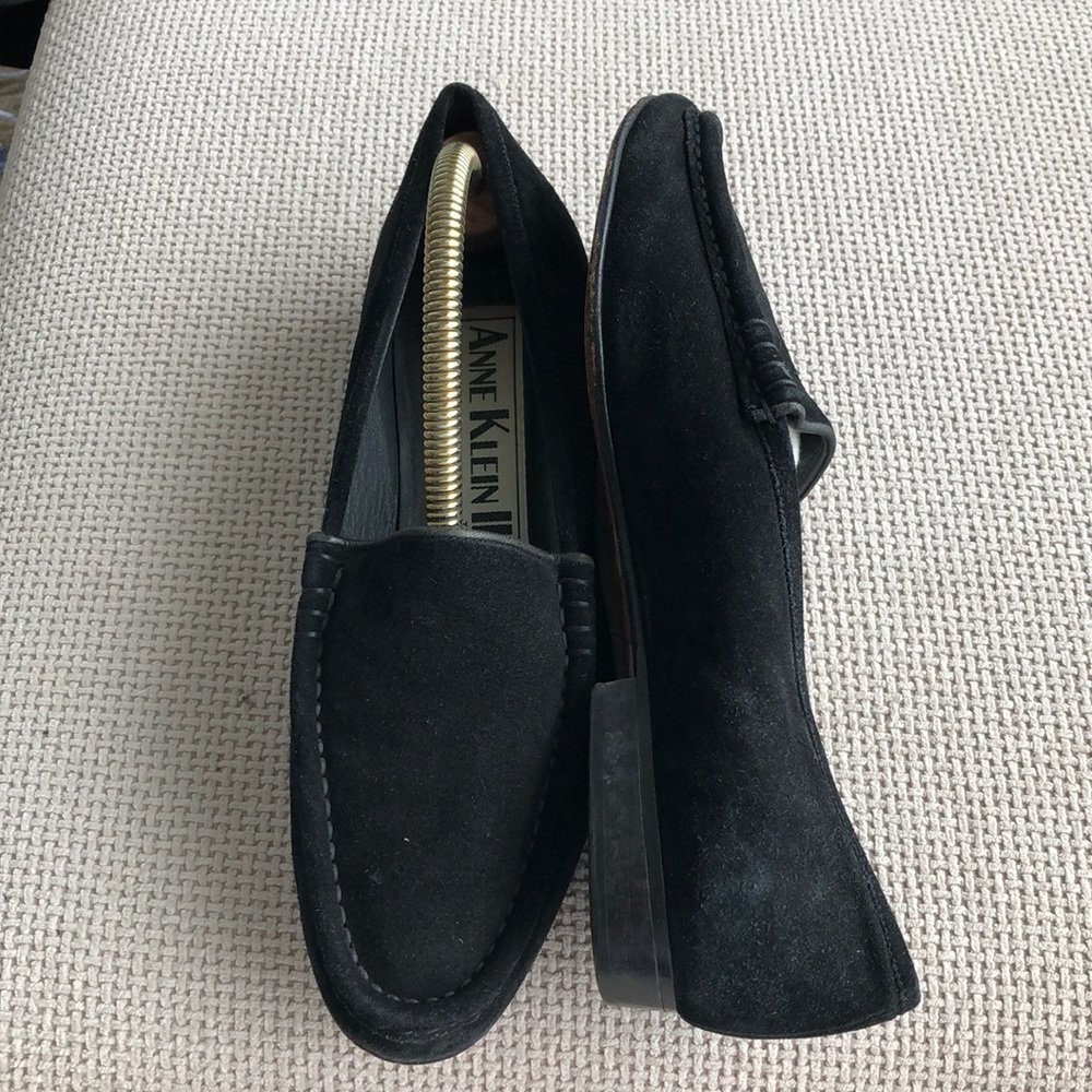 Anne Klein blk loafer slip on suede shoe sz 7